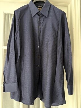 Signature Men's Dark Navy Diagonal Stripe Dress Shirt